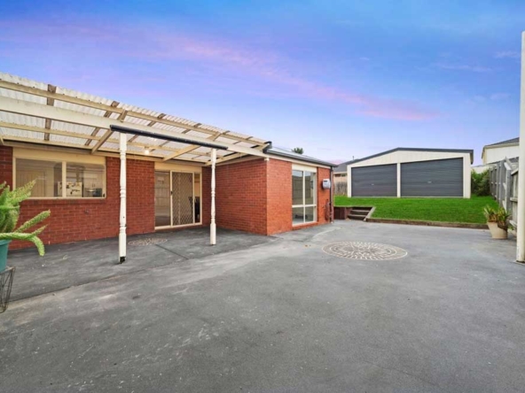 7-145-The-Promenade,-Narre-Warren-South