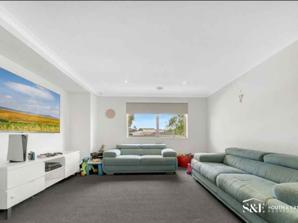 14-21-Chase-Boulevard,-Berwick,-Vic-3806