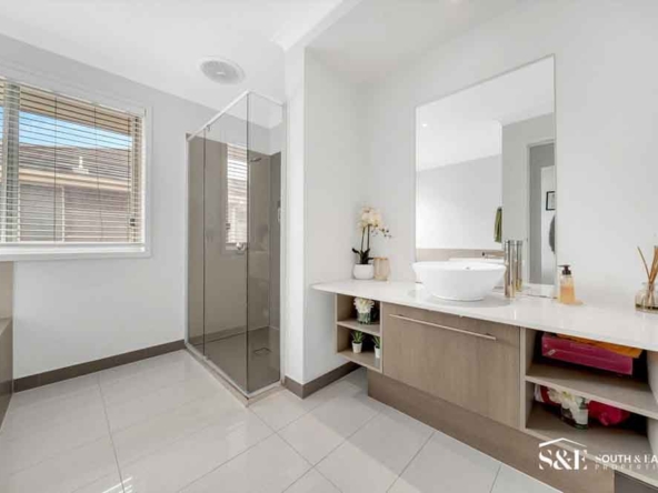 19-21-Chase-Boulevard,-Berwick,-Vic-3806